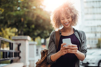 Photo_of_woman_holding_phone