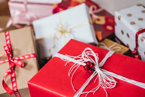 presents picture